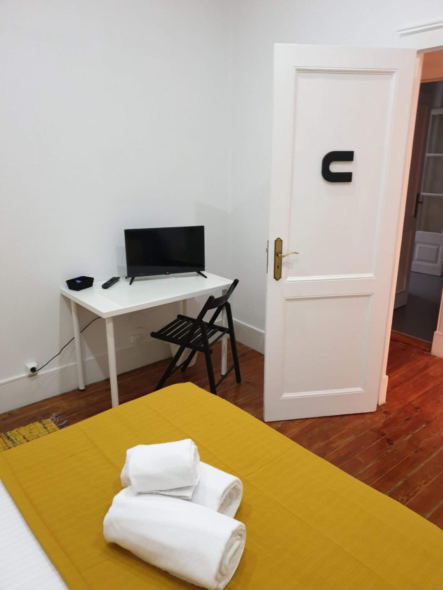 Almirante GuestHouse Lisboa Habitación foto