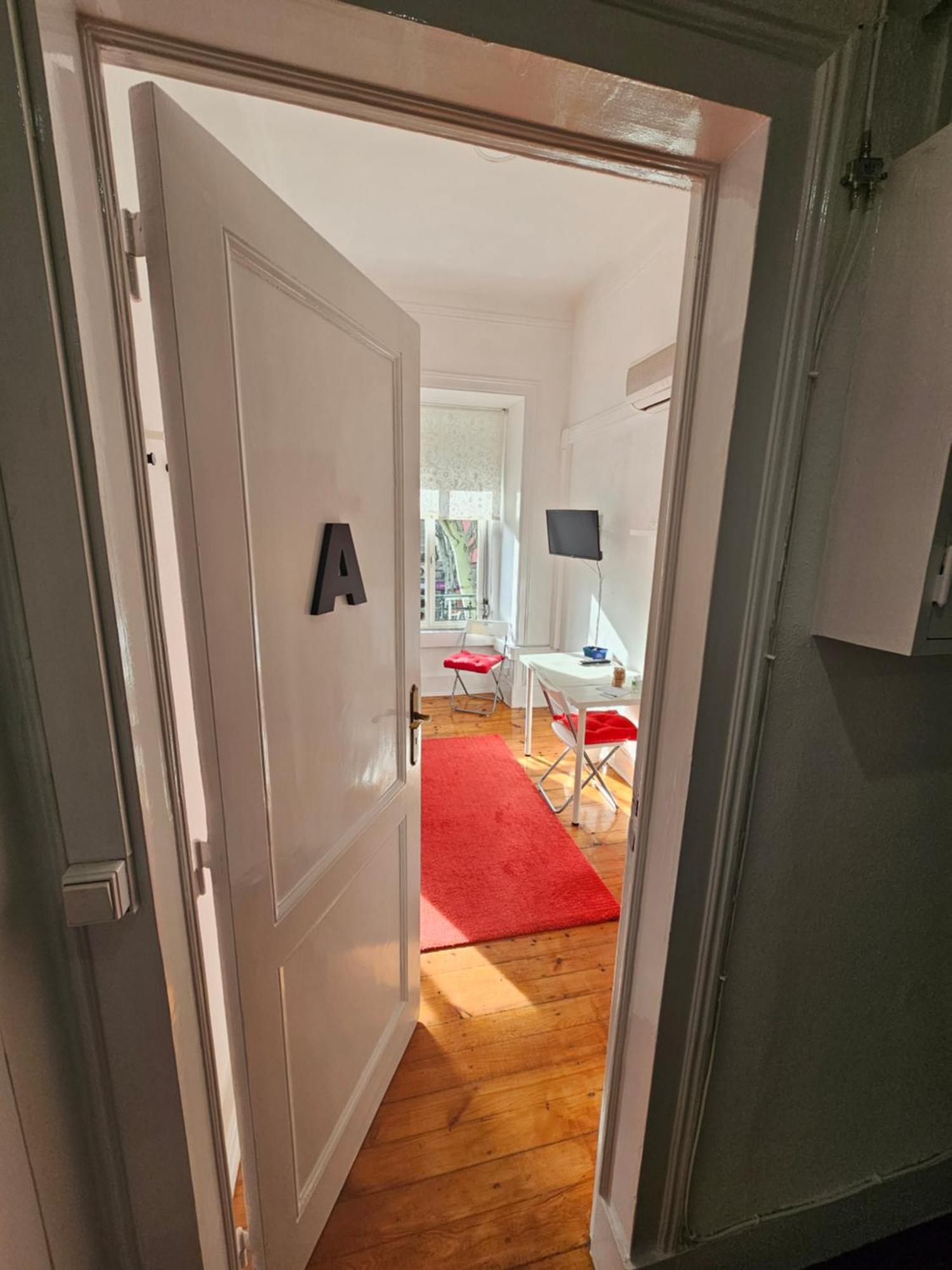 Almirante GuestHouse Lisboa Habitación foto